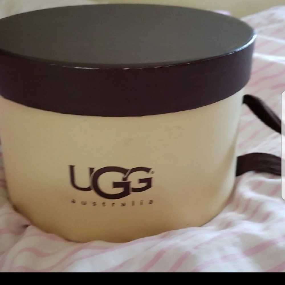 Ugg earmuffs
